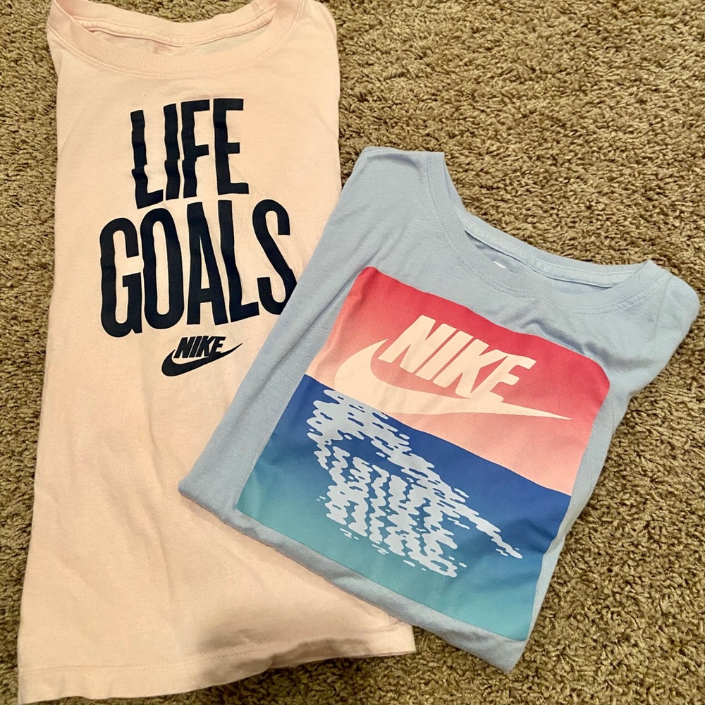 Girls Nike T Shirts